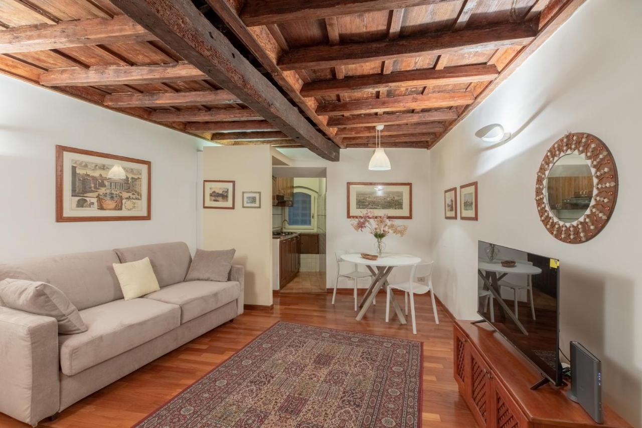 Iflat Comfy Apartament In Campo De' Fiori Rom Exteriör bild