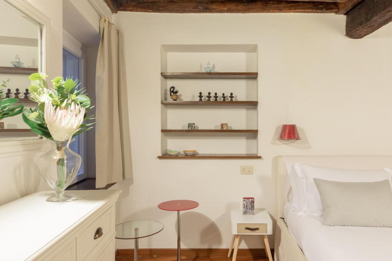 Iflat Comfy Apartament In Campo De' Fiori Rom Exteriör bild